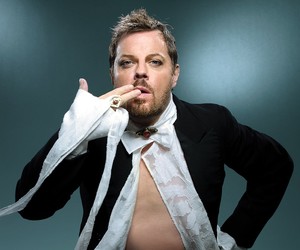 Eddie Izzard Running for Mandela